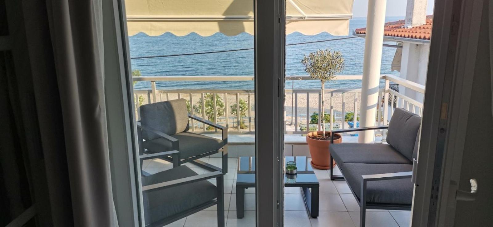Niki'S House Apartments By The Sea Kalyves Polygyrou Bagian luar foto